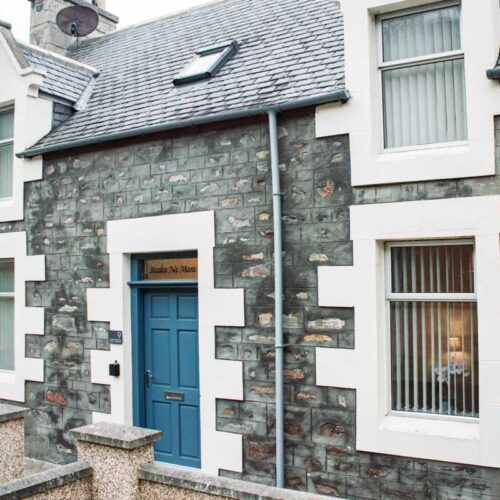 Craigewan Cottage - 9 Castle Terrace